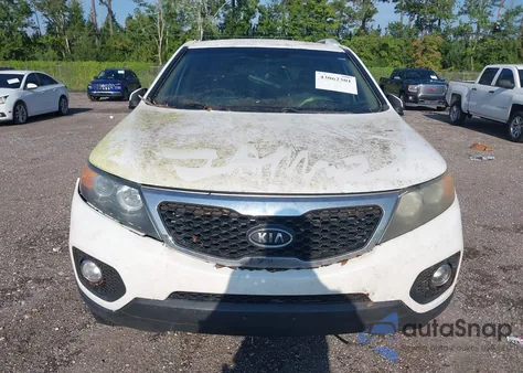 2011 Kia Sorento Lx z USA, uszkodzony, nr VIN 5XYKT4A14BG101845
